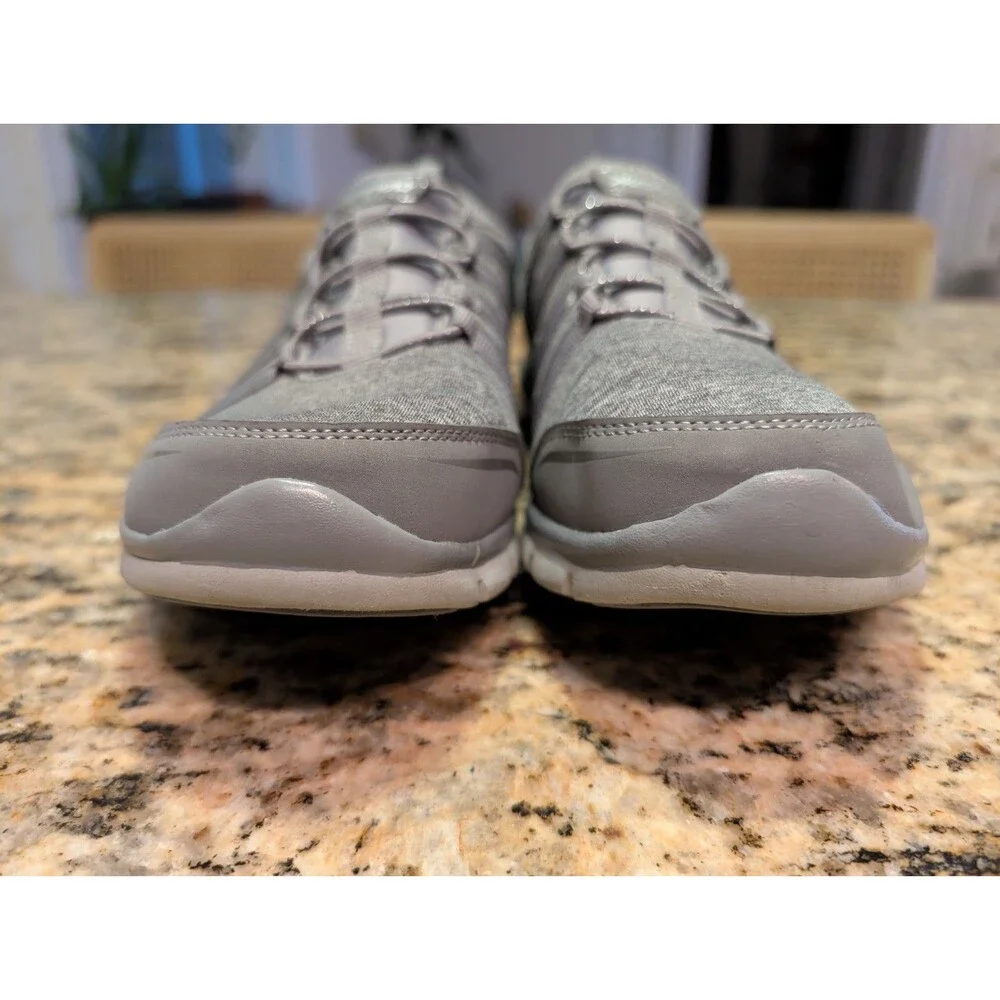 SKECHERS gratis shake